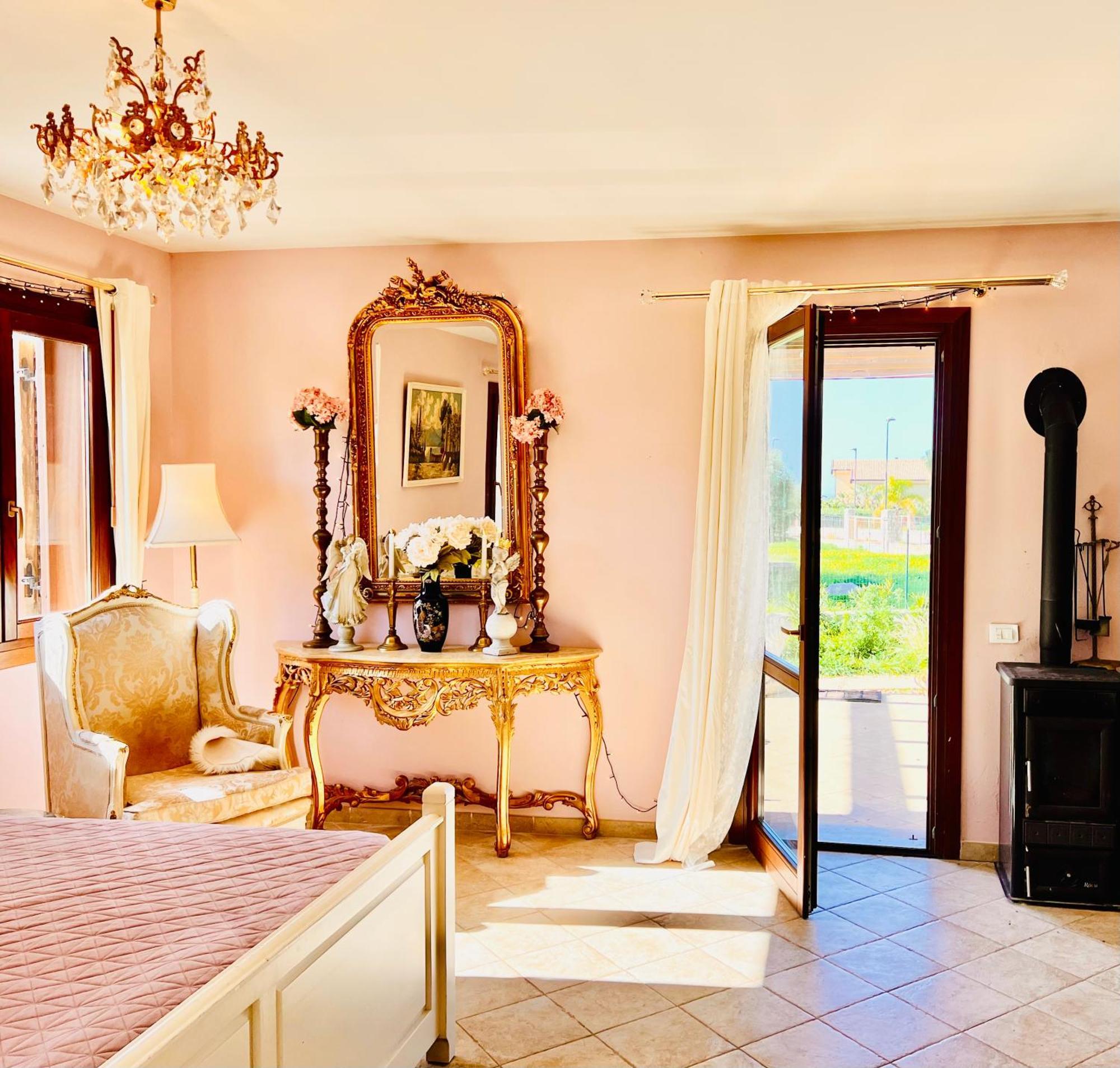 Esmaraldas House Of Love Terrasini Exterior photo