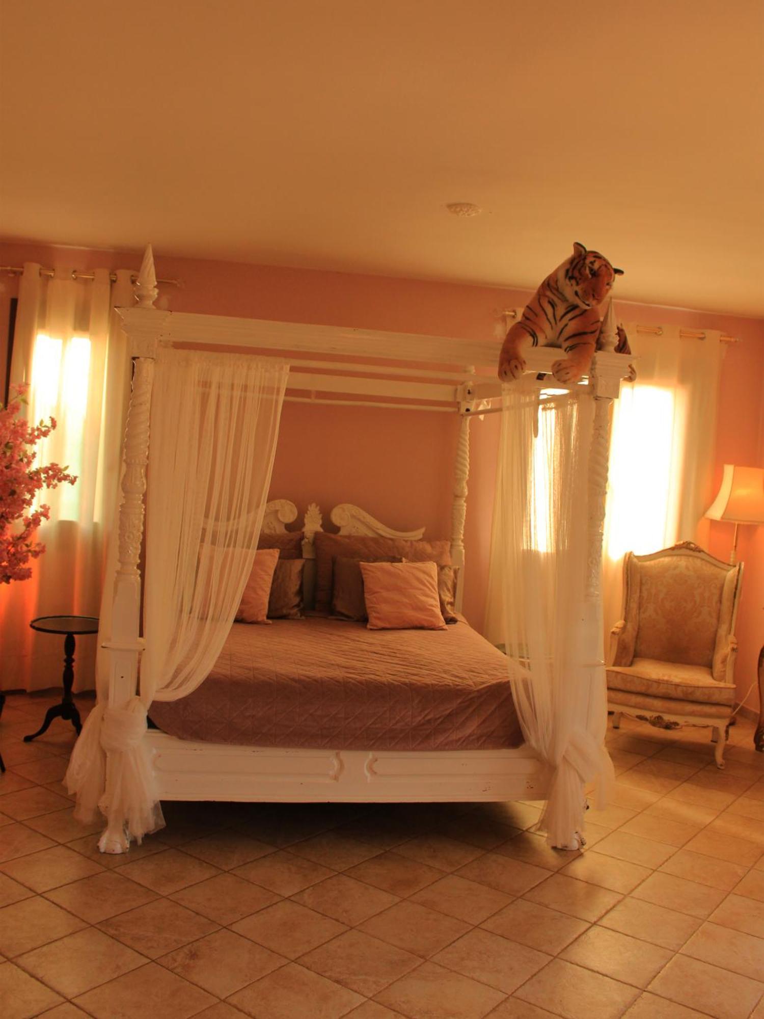 Esmaraldas House Of Love Terrasini Exterior photo